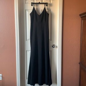 Lulus Black Mermaid cut Sleeveless V  Neckline Black Long Evening Dress. Size M